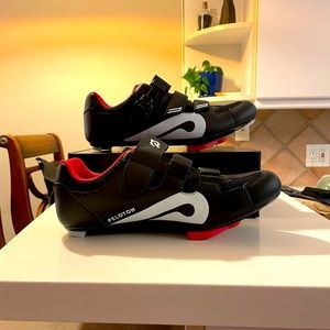 NEW Peloton Size 46 Cleats / Cycling Shoes
